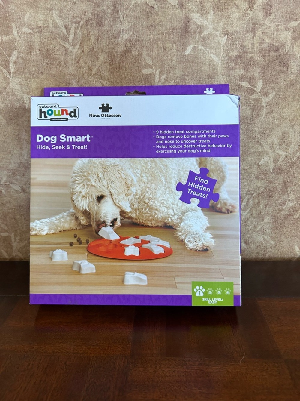 Outward Hound Dog Smart Hide, Seek & Treat! Puzzle Toy by Nina Ottosson